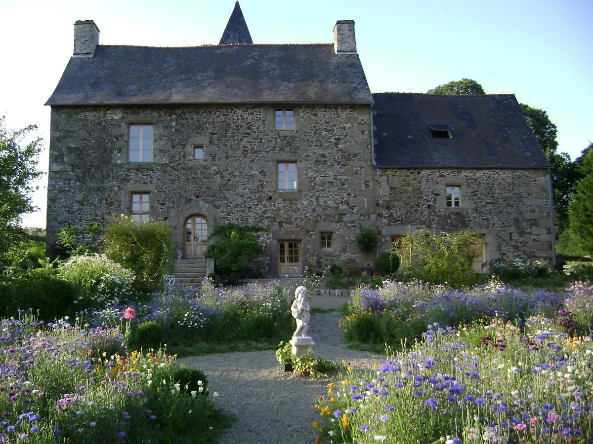 Bed and Breakfast Manoir de la Branche à Maen Roch 4*,  France