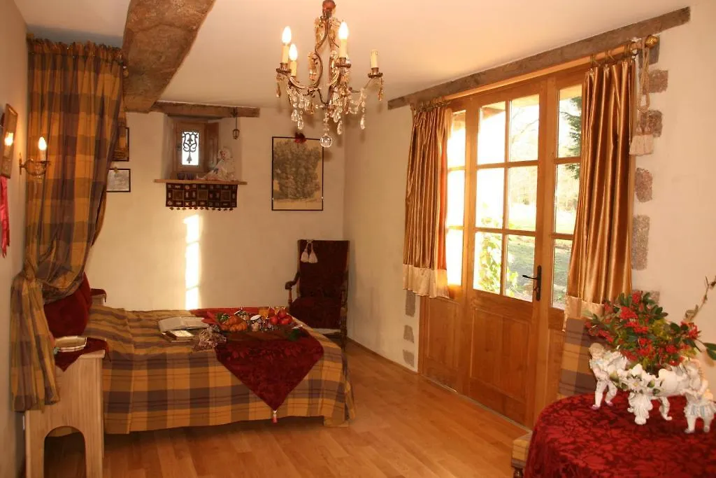 Manoir De La Branche Bed and Breakfast Maen Roch 4*,