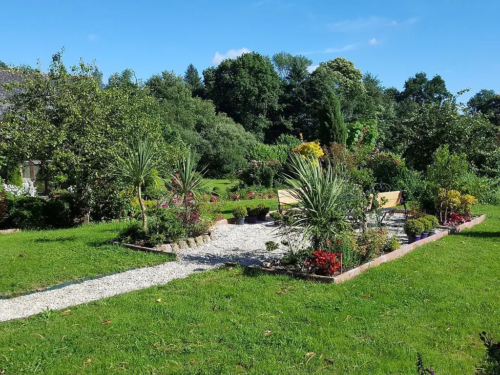 Manoir De La Branche Bed and Breakfast Maen Roch 4*,