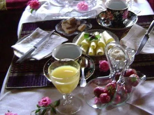 Bed & Breakfast Manoir De La Branche Bed and Breakfast Maen Roch
